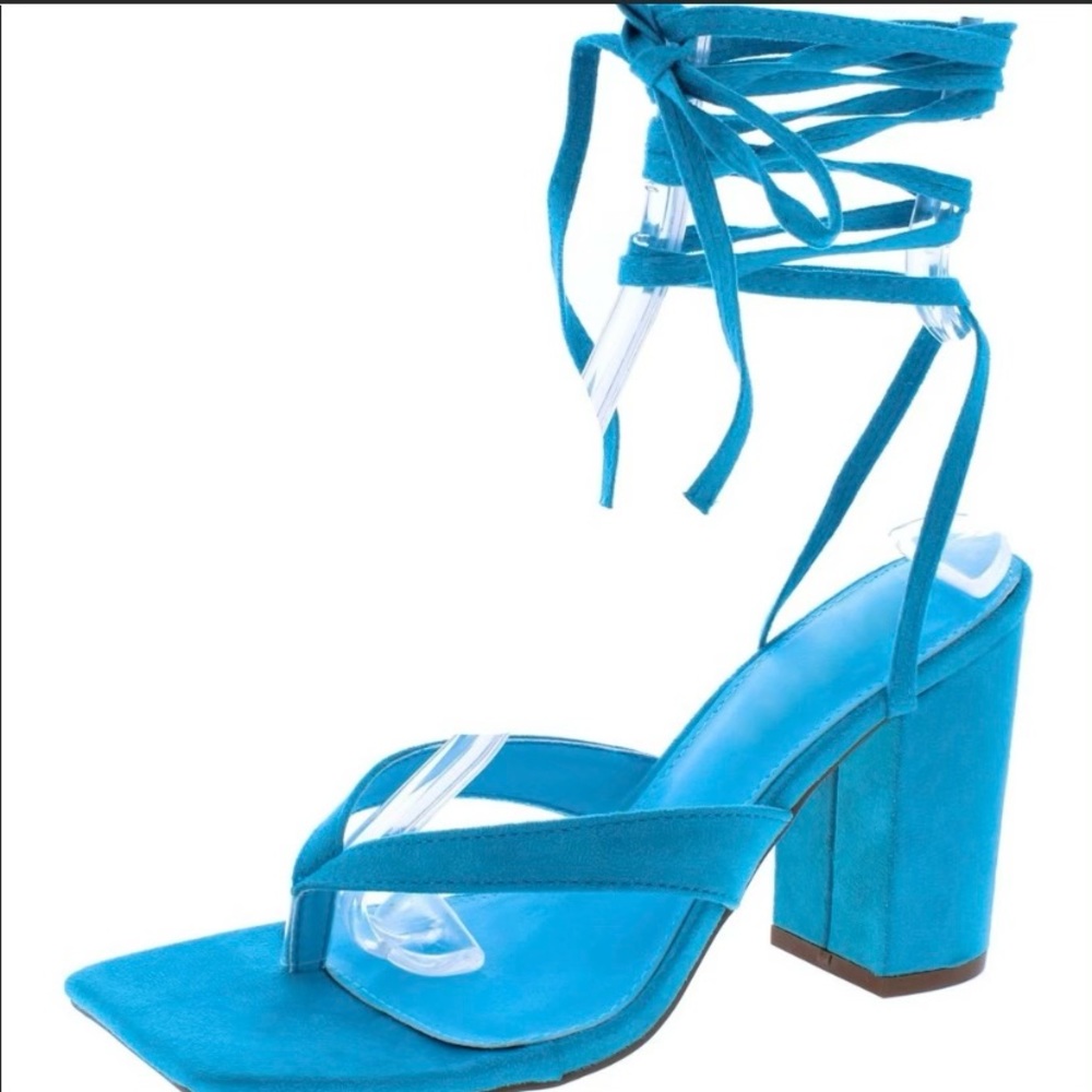 Thong lace up heel